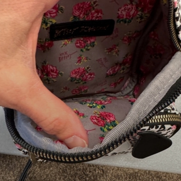 Betsey Johnson Floral Puppy Dog Mini Backpack Bag EUC - Picture 7 of 8